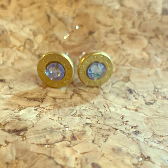Bullet post earrings with blue Swarovski crystals - Picture 1 of 1